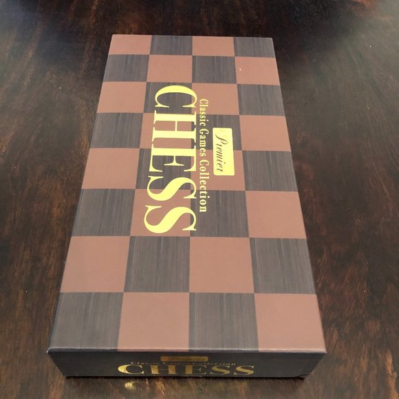 Premier Chess Board Game - Solid Wood Chess Set (NEW) - Picture 5 of 15